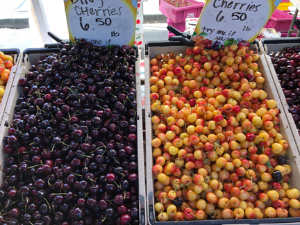 Campbell Farmers' Market--cherries